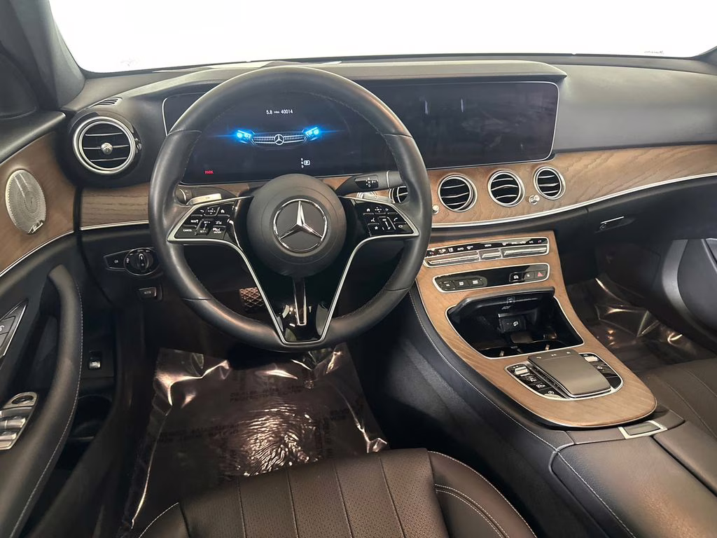 2022 Mojave Silver Metallic Mercedes-Benz E-Class E 350 RWD Sedan