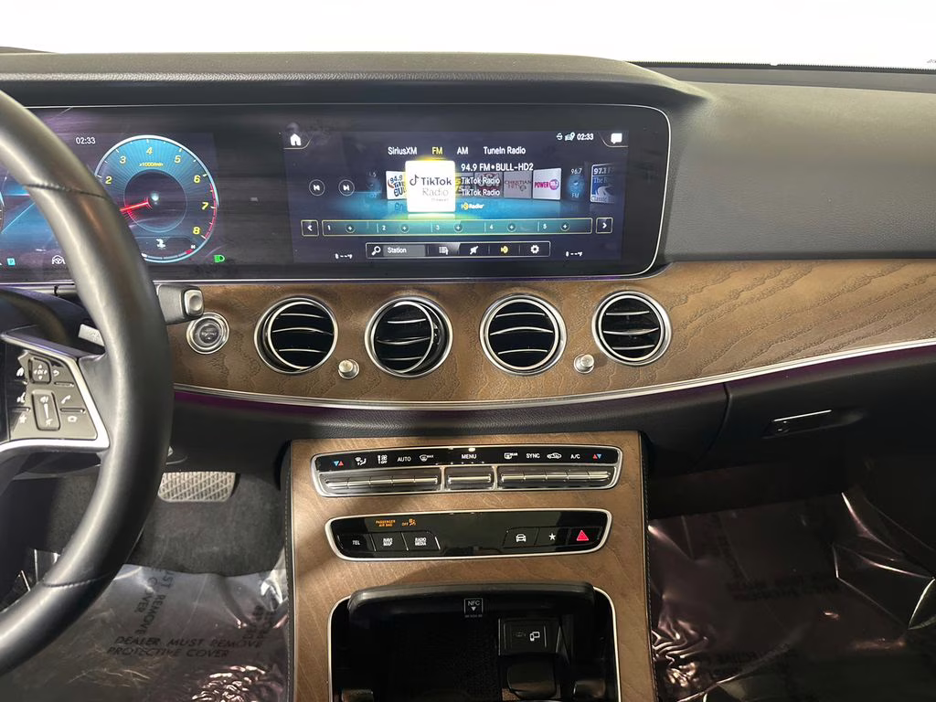 2022 Mojave Silver Metallic Mercedes-Benz E-Class E 350 RWD Sedan