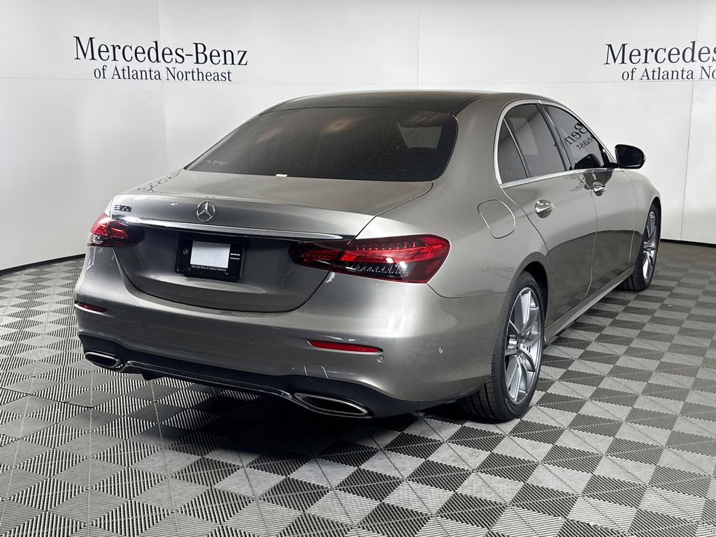 2022 Mojave Silver Metallic Mercedes-Benz E-Class E 350 RWD Sedan