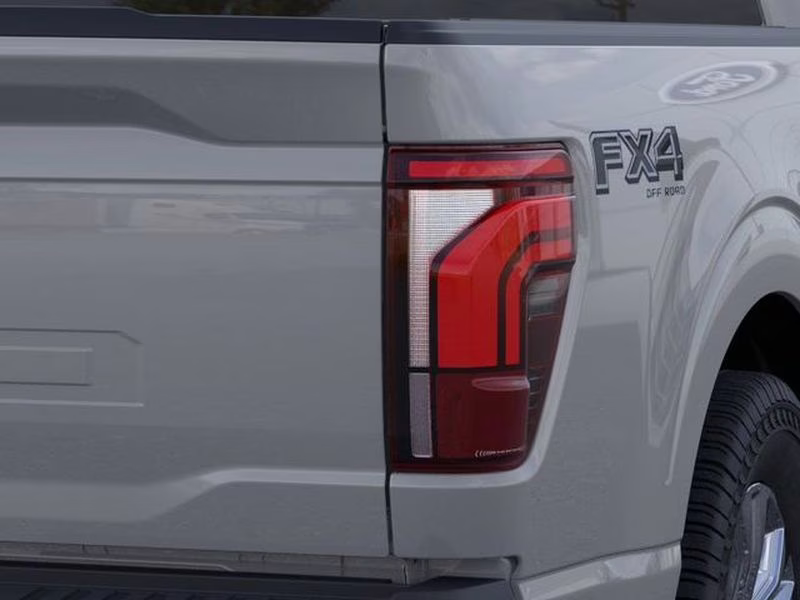 2026 Avalanche Ford F-150 LARIAT 4X4 Truck