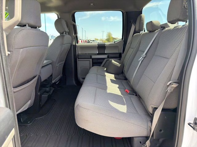 2018 Oxford White Ford F-150 XLT 4X4 Truck