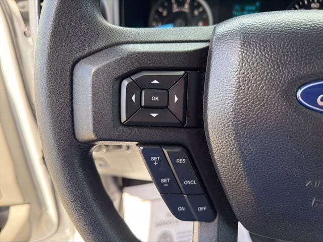 2018 Oxford White Ford F-150 XLT 4X4 Truck