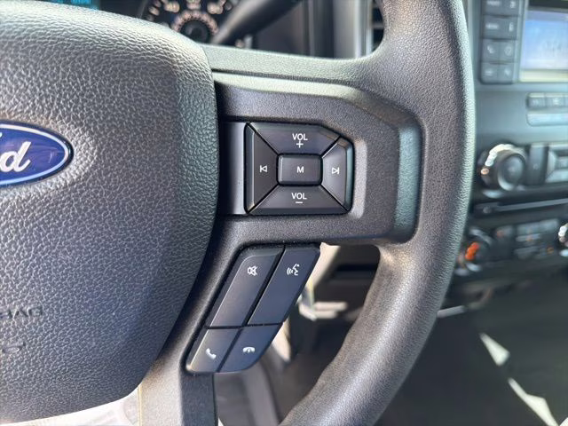 2018 Oxford White Ford F-150 XLT 4X4 Truck