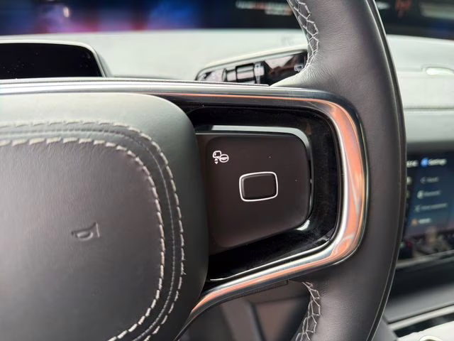 2026 Starlight Gray Premium Colorant Lincoln Navigator Reserve 4X4 SUV