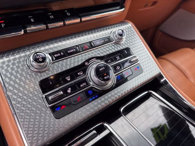 2020 Dark Gray Lincoln Aviator Plug-In Hybrid Black Label Grand Touring AWD SUV