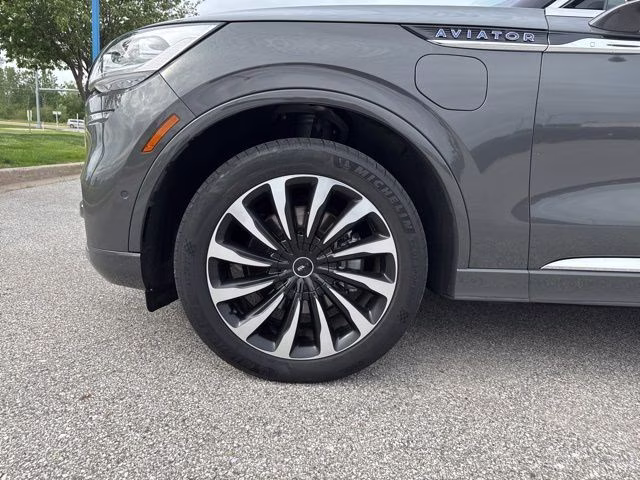 2020 Dark Gray Lincoln Aviator Plug-In Hybrid Black Label Grand Touring AWD SUV