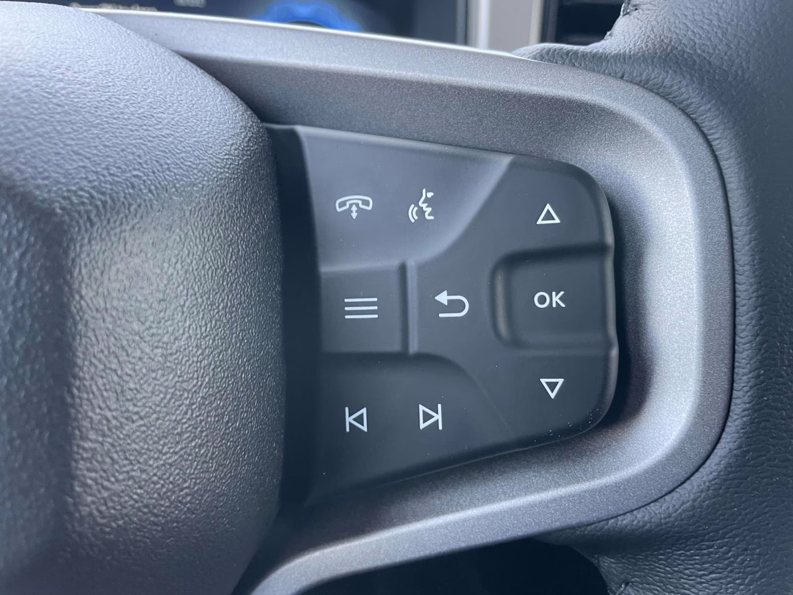 2026 Shadow Black Ford Bronco Outer Banks 4X4 SUV