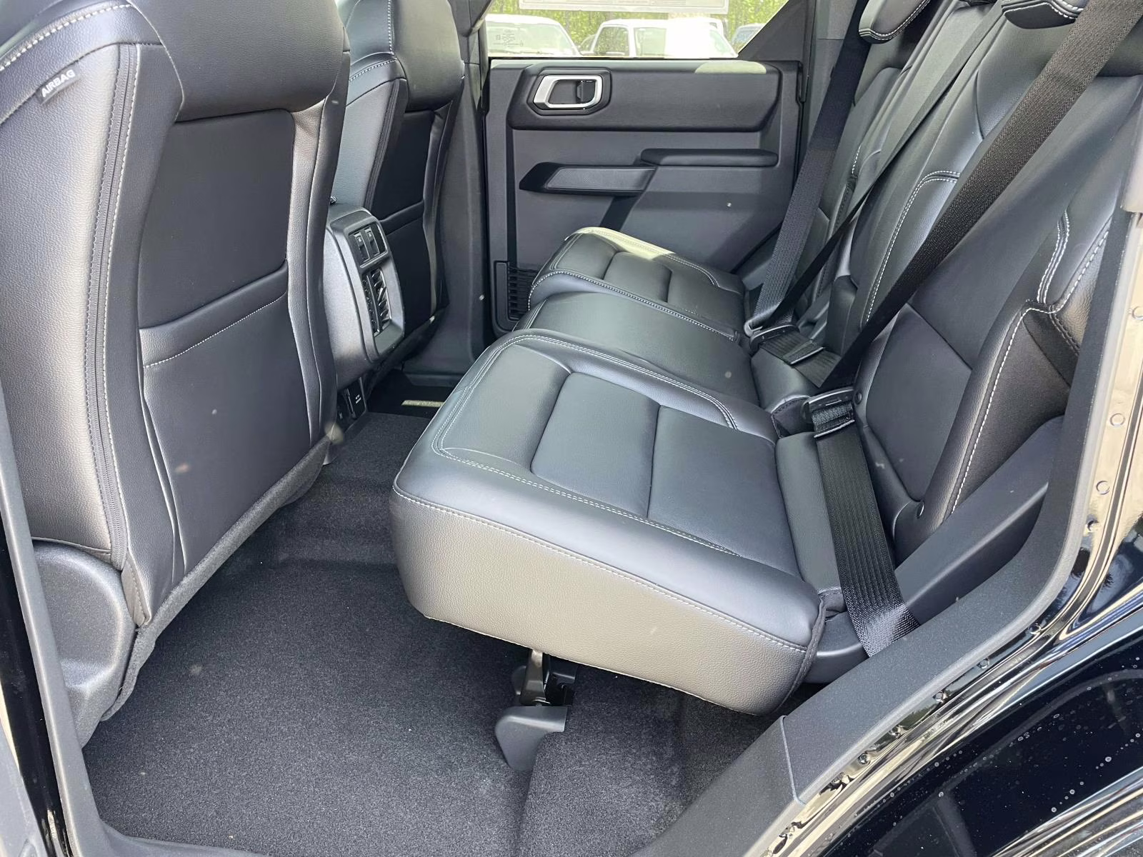 2026 Shadow Black Ford Bronco Outer Banks 4X4 SUV