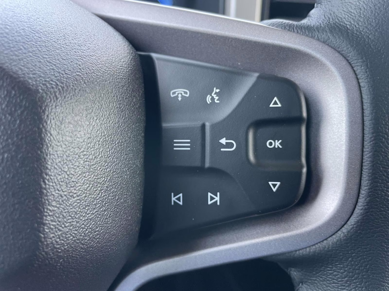 2026 Shadow Black Ford Bronco Outer Banks 4X4 SUV