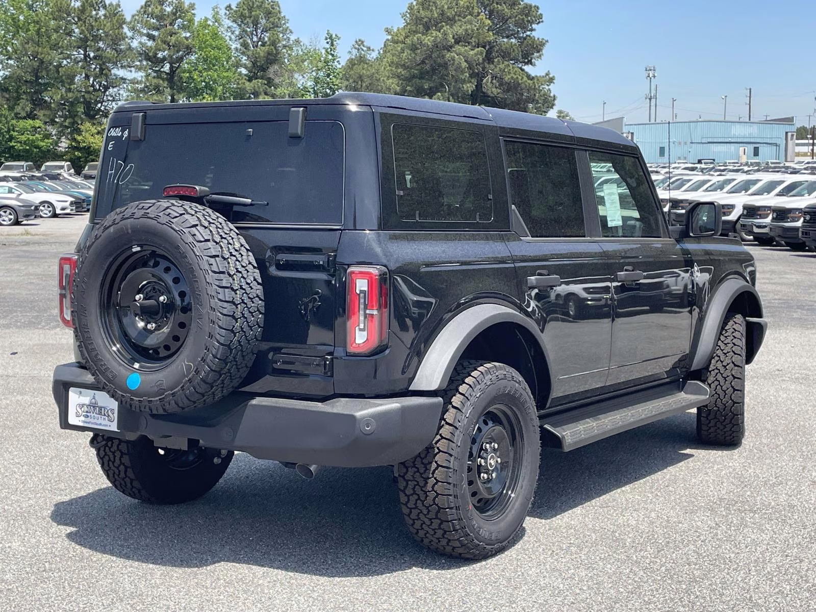 2026 Shadow Black Ford Bronco Outer Banks 4X4 SUV