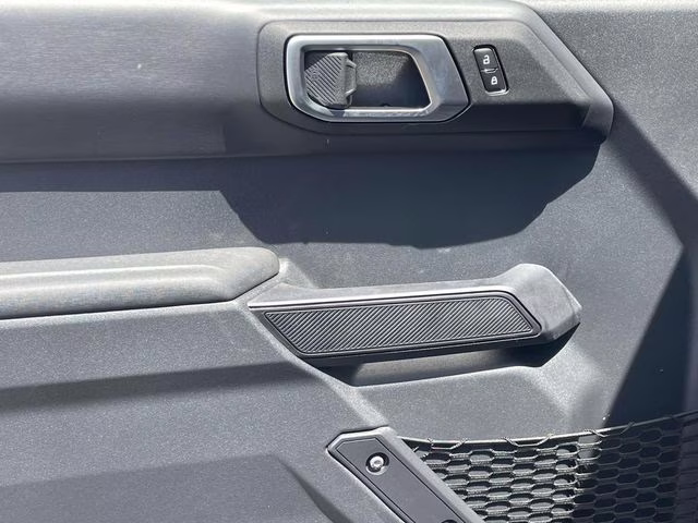 2026 Shadow Black Ford Bronco Outer Banks 4X4 SUV