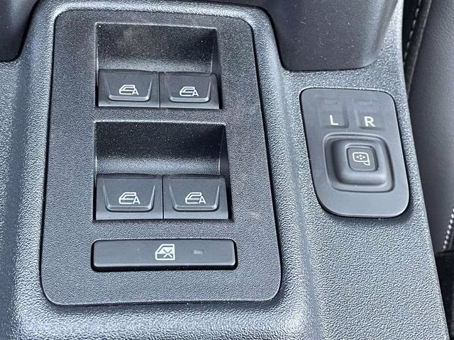 2026 Shadow Black Ford Bronco Outer Banks 4X4 SUV