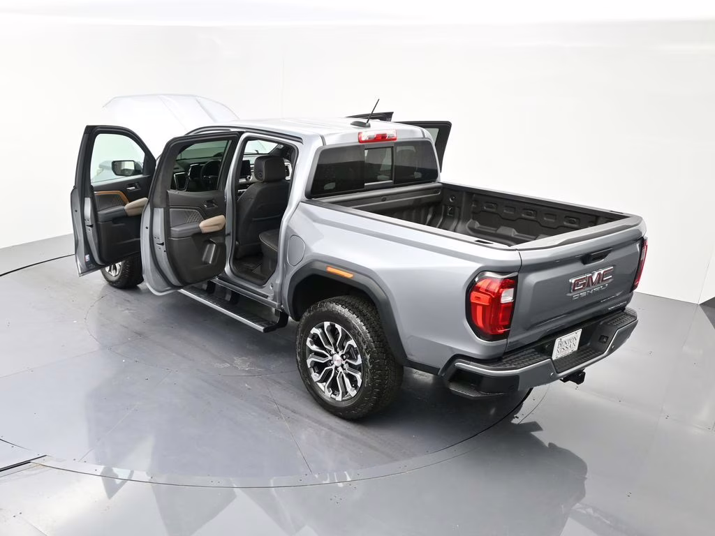 2025 Sterling Metallic GMC Canyon Denali 4X4 Truck