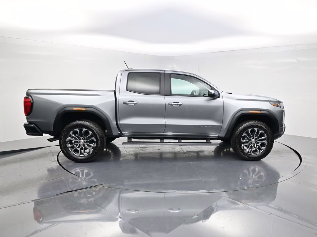 2025 Sterling Metallic GMC Canyon Denali 4X4 Truck