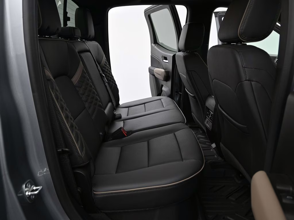 2025 Sterling Metallic GMC Canyon Denali 4X4 Truck