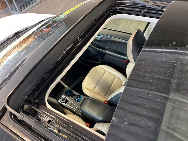 2021 White Metallic Ford Escape Titanium AWD SUV