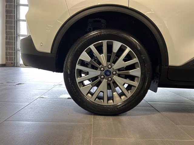 2021 White Metallic Ford Escape Titanium AWD SUV