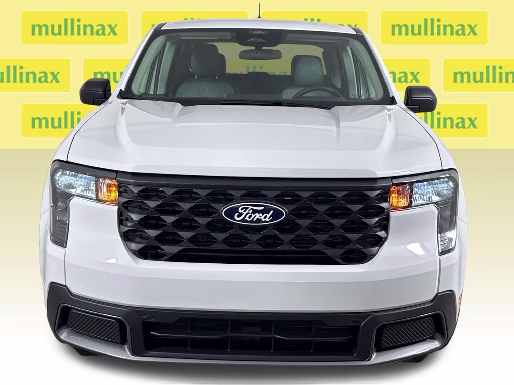 2026 Oxford White Ford Maverick XLT FWD Truck