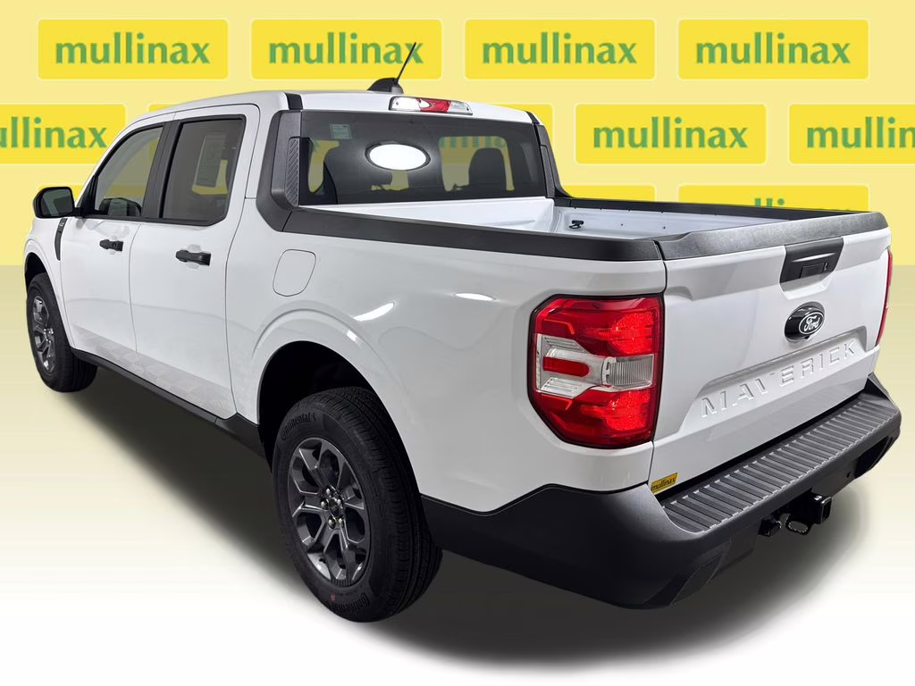 2026 Oxford White Ford Maverick XLT FWD Truck