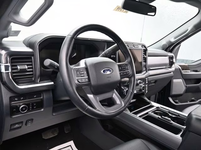 2024 Black Metallic Ford Super Duty F-250 SRW Lariat 4X4 Truck