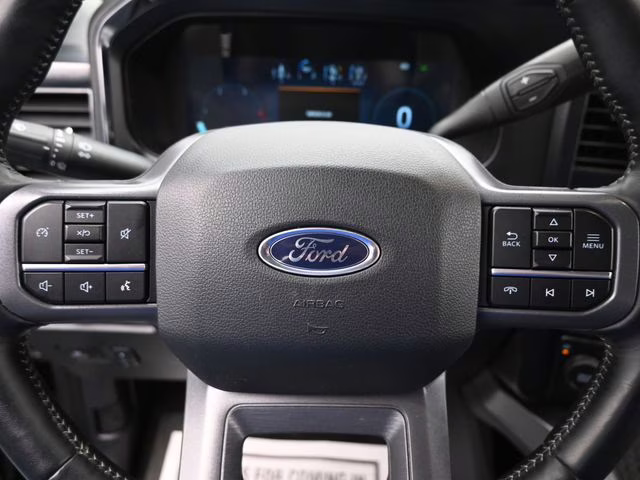 2024 Black Metallic Ford Super Duty F-250 SRW Lariat 4X4 Truck