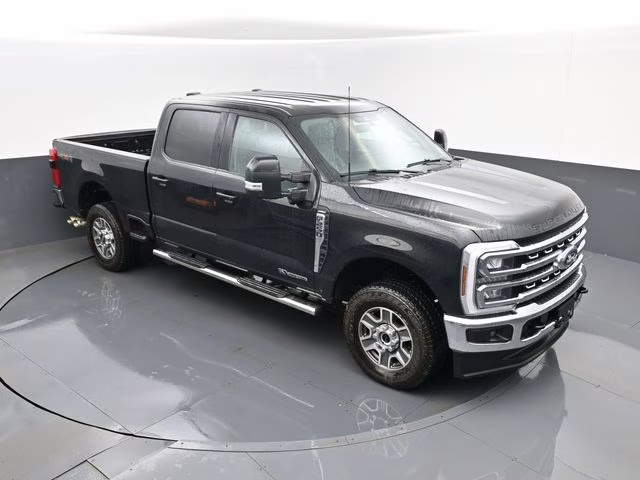 2024 Black Metallic Ford Super Duty F-250 SRW Lariat 4X4 Truck
