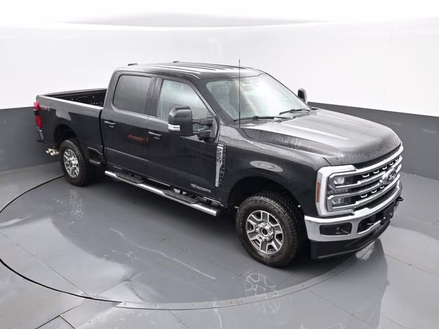 2024 Black Metallic Ford Super Duty F-250 SRW Lariat 4X4 Truck