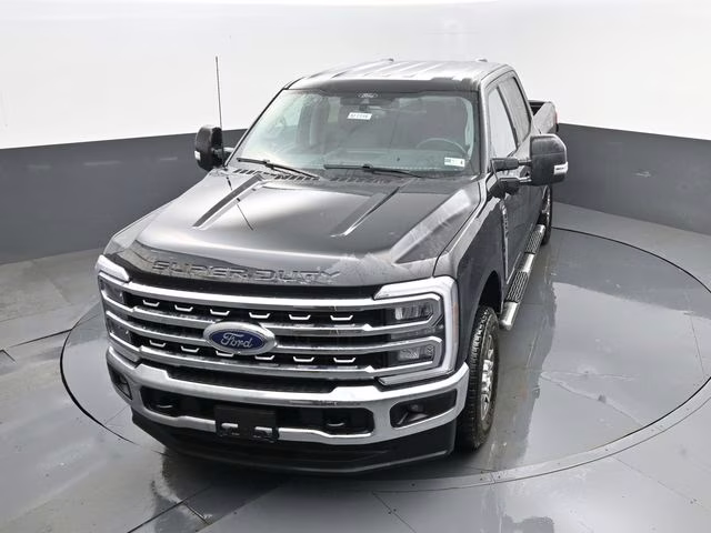 2024 Black Metallic Ford Super Duty F-250 SRW Lariat 4X4 Truck
