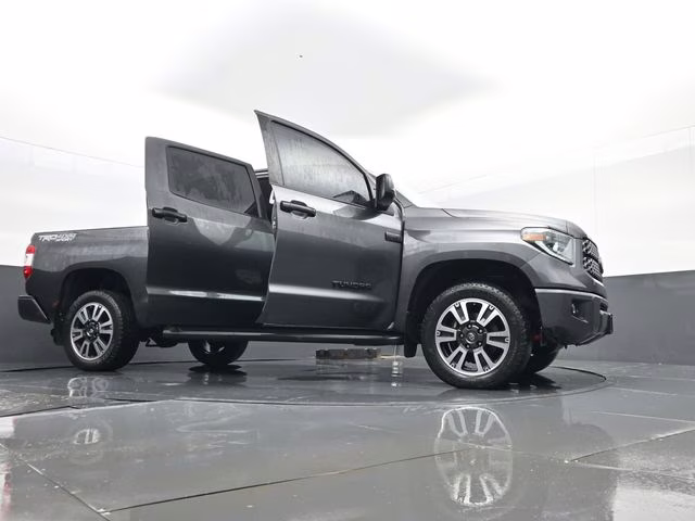 2020 Magnetic Gray Metallic Toyota Tundra SR5 4X4 Truck