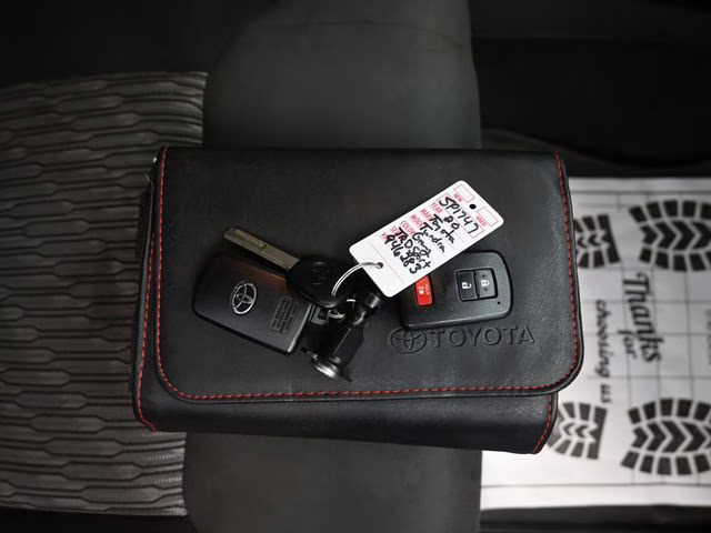 2020 Magnetic Gray Metallic Toyota Tundra SR5 4X4 Truck