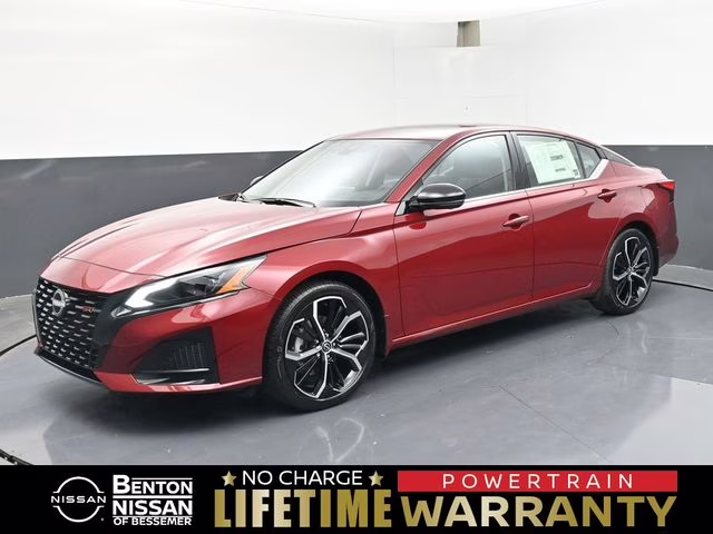2026 Scarlet Ember Tintcoat Nissan Altima 2.5 SR FWD Sedan