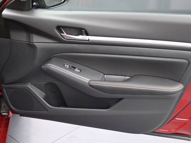 2026 Scarlet Ember Tintcoat Nissan Altima 2.5 SR FWD Sedan