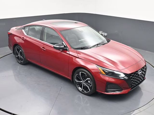 2026 Scarlet Ember Tintcoat Nissan Altima 2.5 SR FWD Sedan