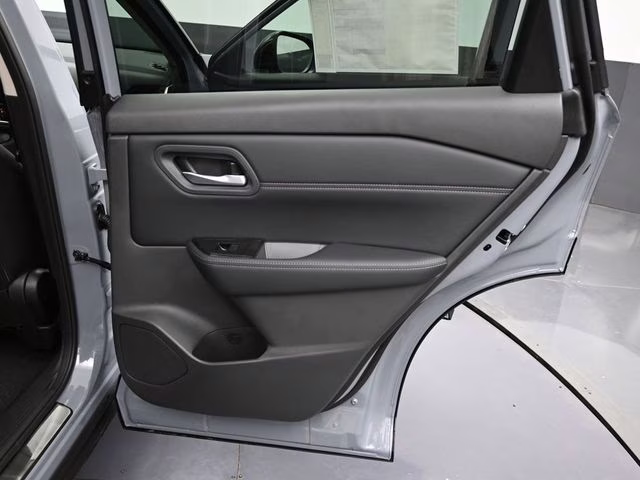 2026 Boulder Gray Pearl Nissan Rogue Dark Armor FWD SUV