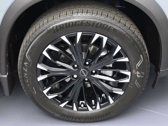 2026 Boulder Gray Pearl Nissan Rogue Dark Armor FWD SUV