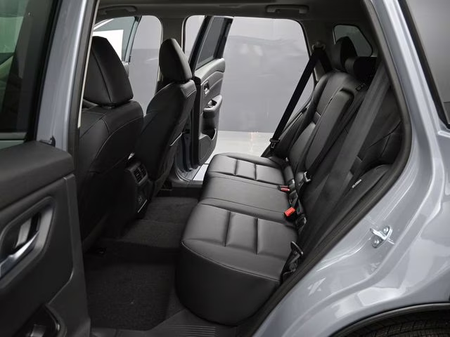 2026 Boulder Gray Pearl Nissan Rogue Dark Armor FWD SUV