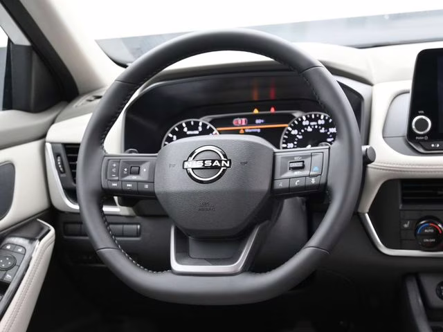 2026 Everest White Pearl Tricoat Nissan Rogue Dark Armor FWD SUV