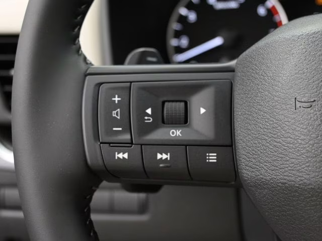 2026 Everest White Pearl Tricoat Nissan Rogue Dark Armor FWD SUV