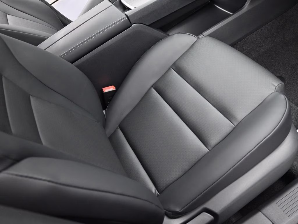 2026 Gun Metallic Nissan Rogue Dark Armor FWD SUV