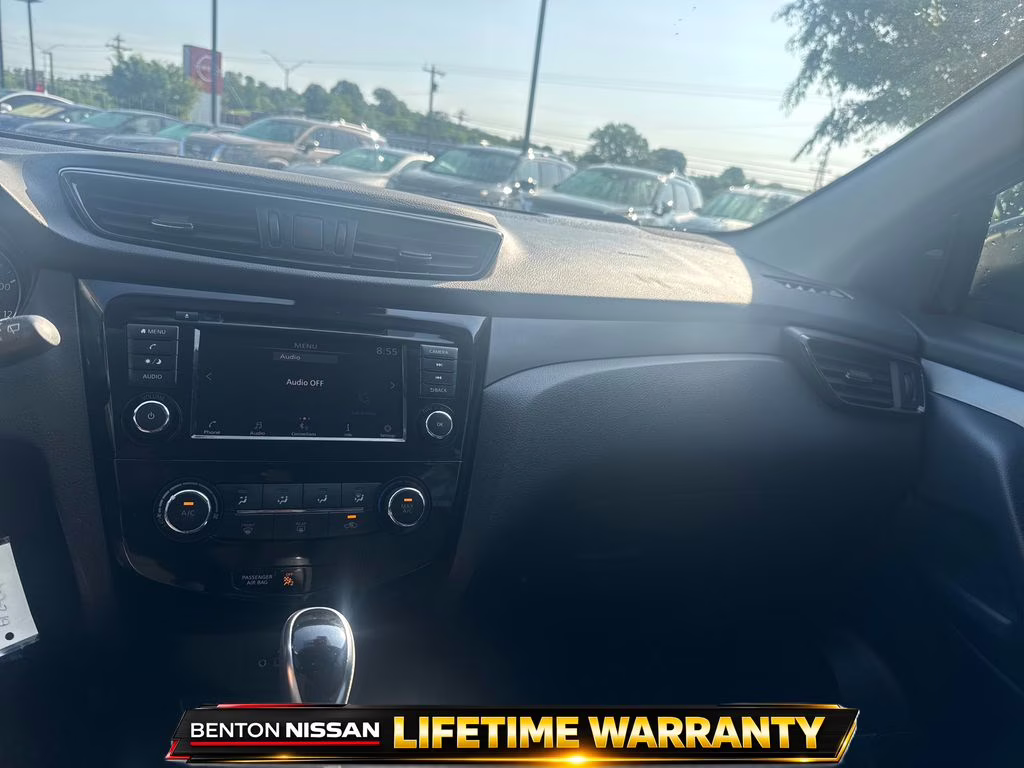 2020 Gun Metallic Nissan Rogue Sport S FWD SUV