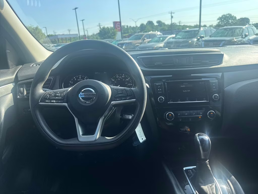 2020 Gun Metallic Nissan Rogue Sport S FWD SUV