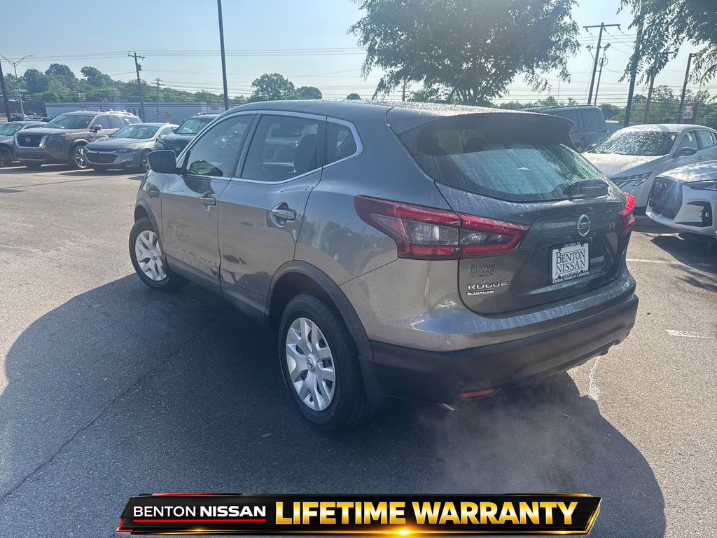 2020 Gun Metallic Nissan Rogue Sport S FWD SUV