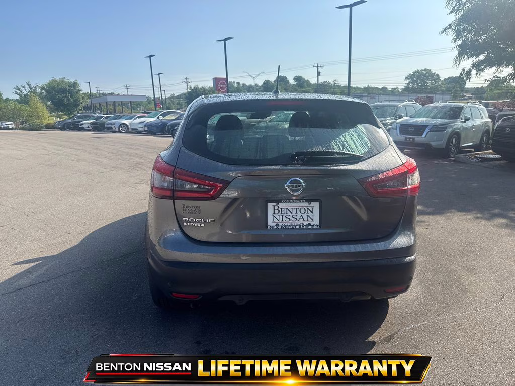 2020 Gun Metallic Nissan Rogue Sport S FWD SUV