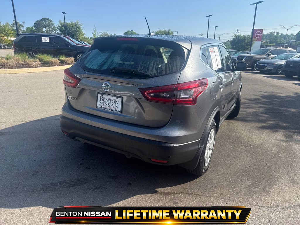 2020 Gun Metallic Nissan Rogue Sport S FWD SUV