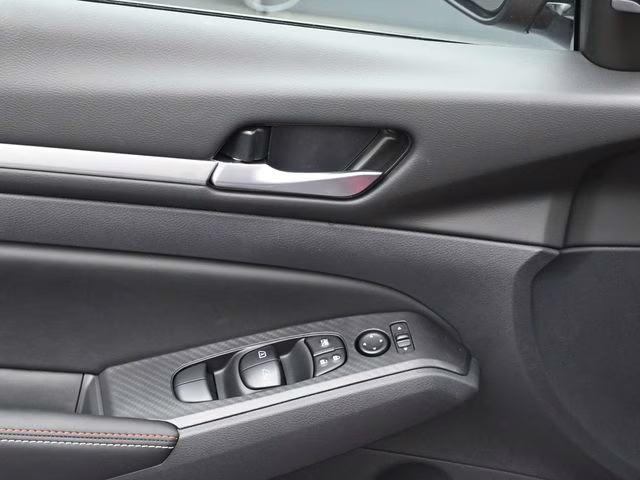 2026 Scarlet Ember Tintcoat Nissan Altima 2.5 SR FWD Sedan