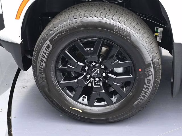 2026 Glacier White Nissan Frontier SV 4X4 Truck