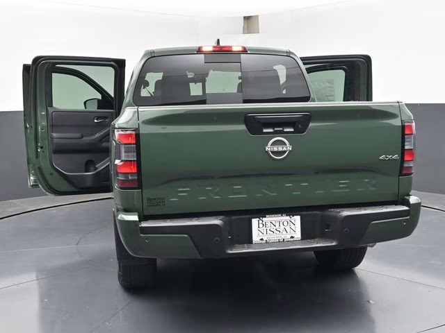 2026 Tactical Green Metallic Nissan Frontier SV 4X4 Truck