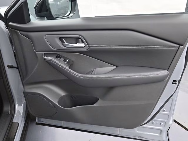 2026 Boulder Gray Pearl Nissan Rogue Dark Armor FWD SUV