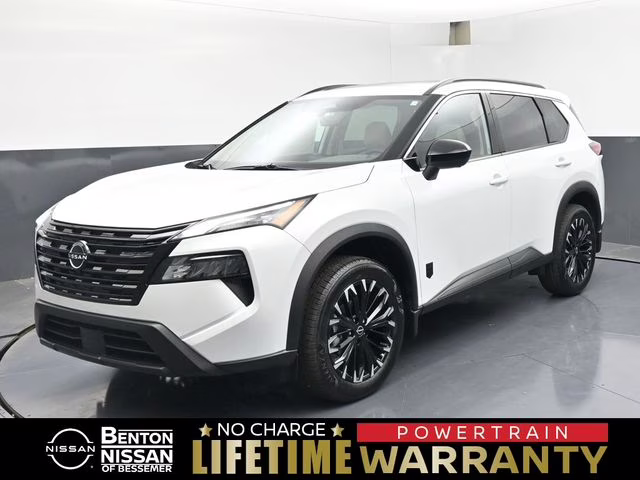 2026 Everest White Pearl Tricoat Nissan Rogue Dark Armor FWD SUV