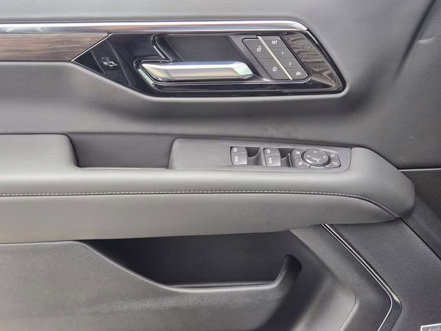 2026 Sterling Gray Metallic Chevrolet Tahoe LT RWD SUV